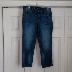 KUT Lauren Crop Straight Leg